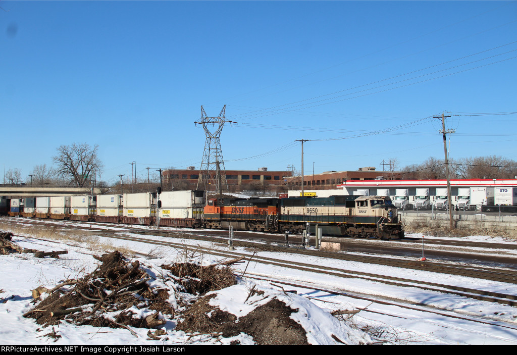 BNSF 9650 East - CP St. Anthony